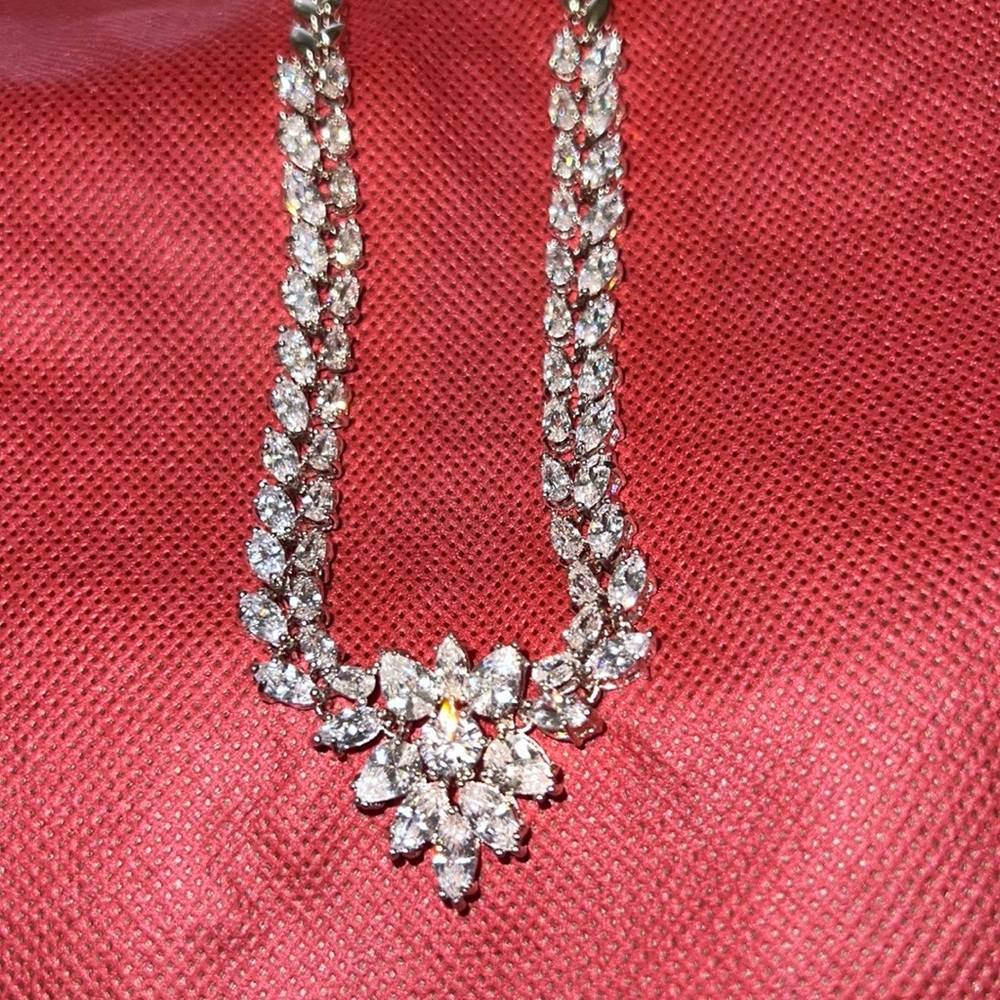 Formal Necklace